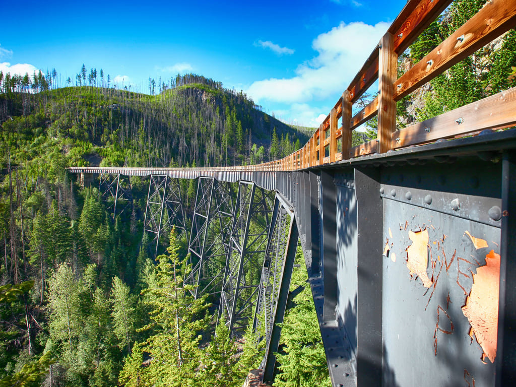 Railwaybridge in Myra Provincial Park_Website_Explore
