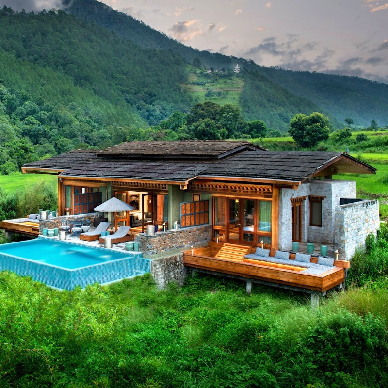 River Lodge van And Beyond is een nieuwe luxe lodge in Punakha Bhutan