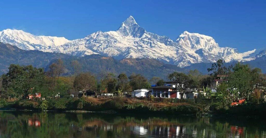 Annapurna vanuit Pokhara
