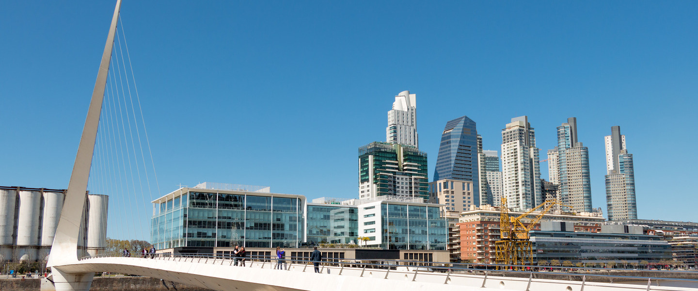 Brug in Buenos Aires, Argentinië - reizen met Explore
