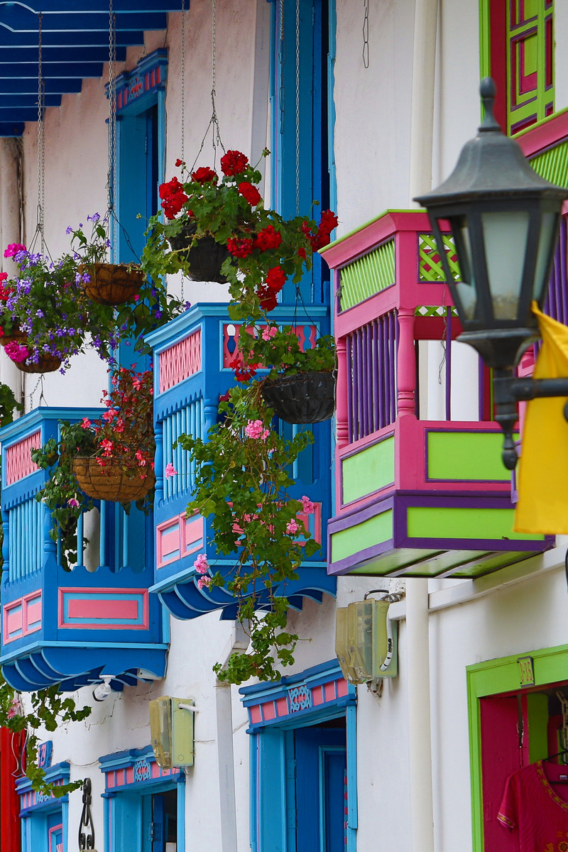 Kleurrijke huisjes in Salento, Colombia - reizen met Explore