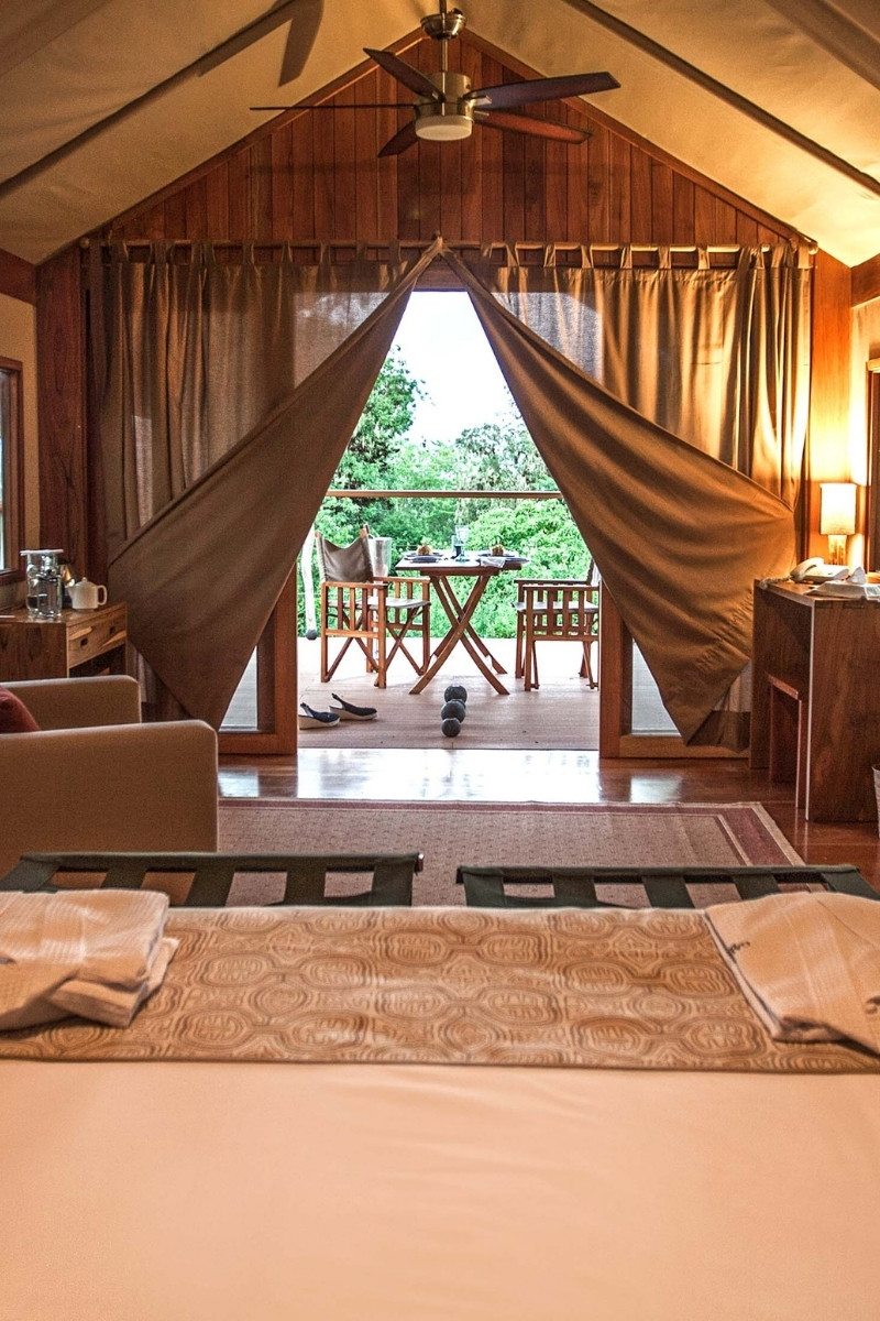 Uitzicht van een tent in Galapagos Safari Camp - reizen met Explore