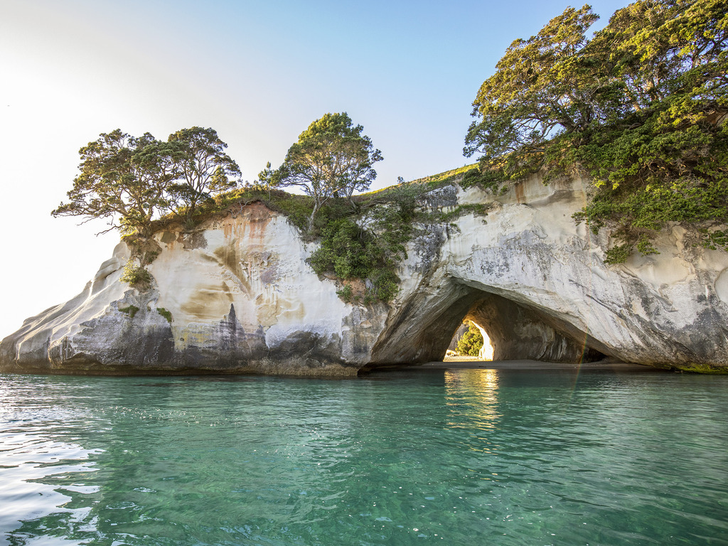 Stille stranden en groene landschappen in de Coromandel
