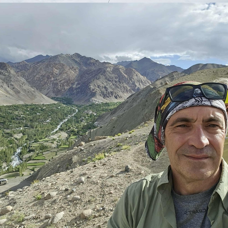 Rik Van Belle organiseert al 25 jaar lang reizen naar Bhutan, Nepal, India, Sri Lanka en Myanmar